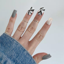 Charger l'image dans la galerie, Marble